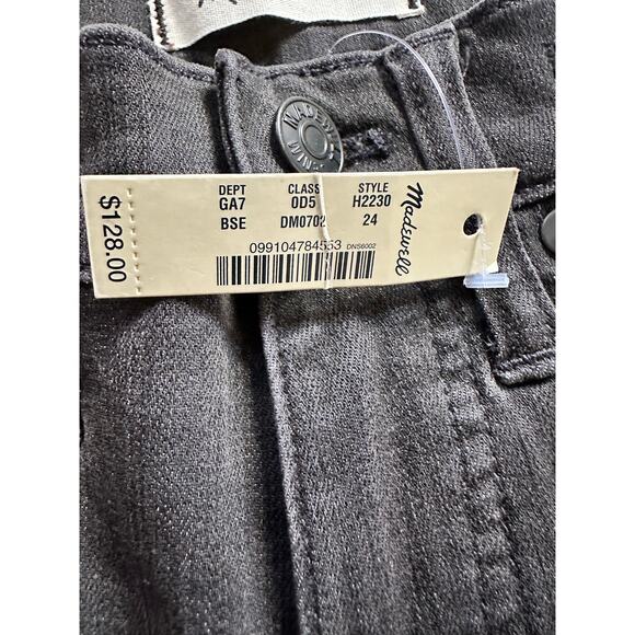 Madewell 9" Mid-Rise Skinny Jeans in Black Sea - Picture 8 of 8